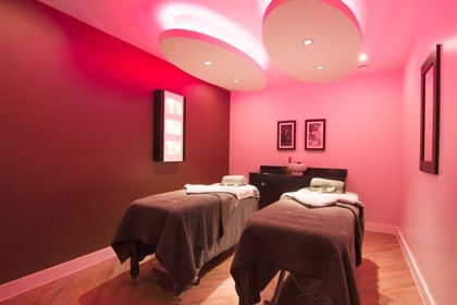 Bannatyne Spa Chingford treatment room